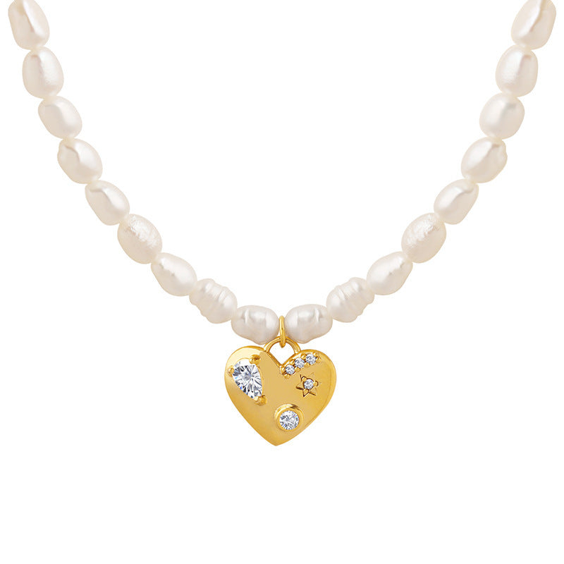 Women Pearl Necklace With Heart Pendant