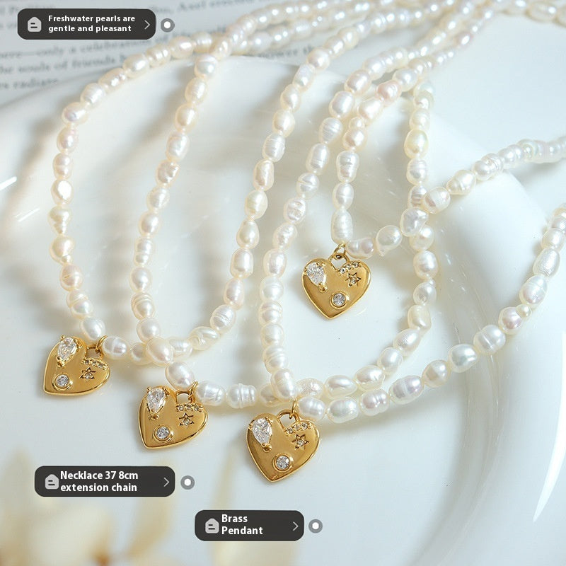 Women Pearl Necklace With Heart Pendant